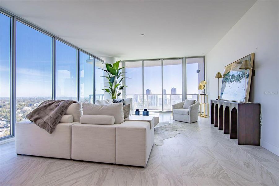 beautiful views - large entertaining great room