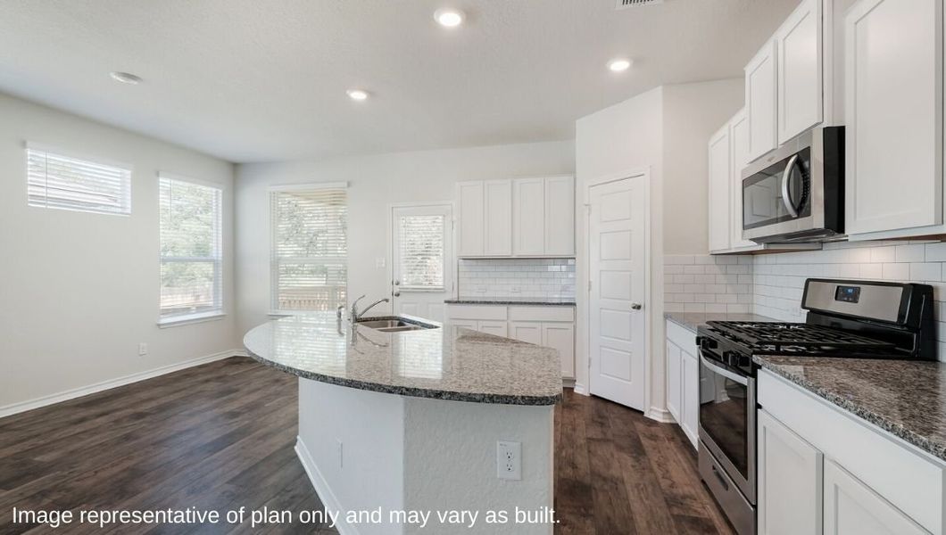 Representative furnished interior of a home built from the The Caspian by D.R. Horton in The Birch at Spencer Ranch, Boerne (Image 4).