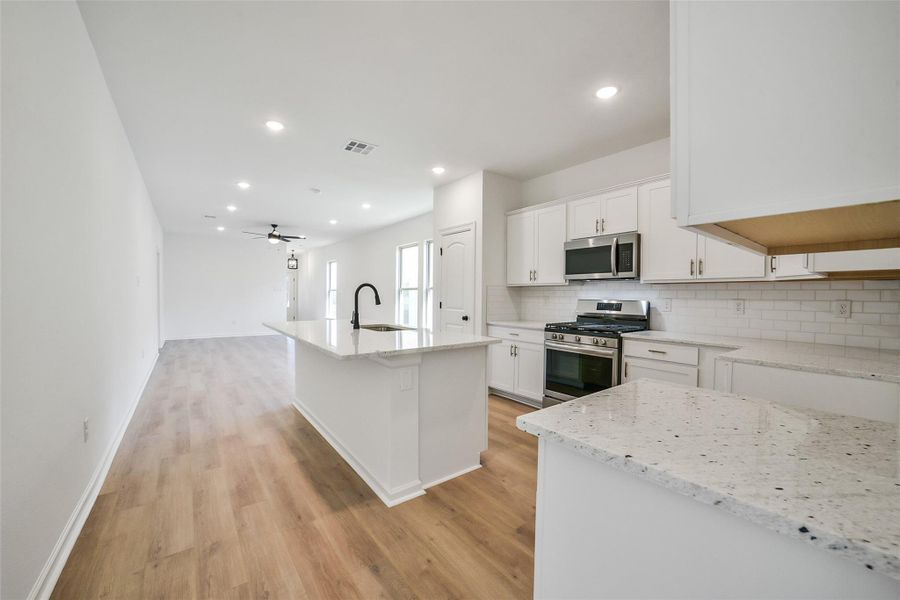 Furnished interior view inside a new home in Mostyn Springs, Magnolia (Image 4). Furnished interior view inside a new home in Mostyn Springs, Magnolia (Image 4).