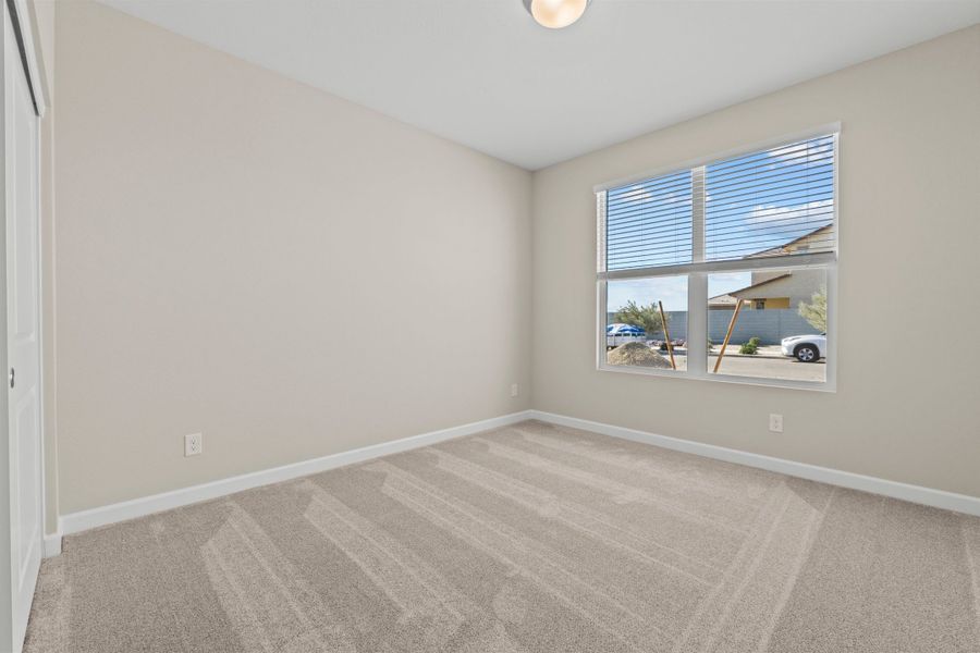 New Home in Surprise, AZ.  - Slide 18
