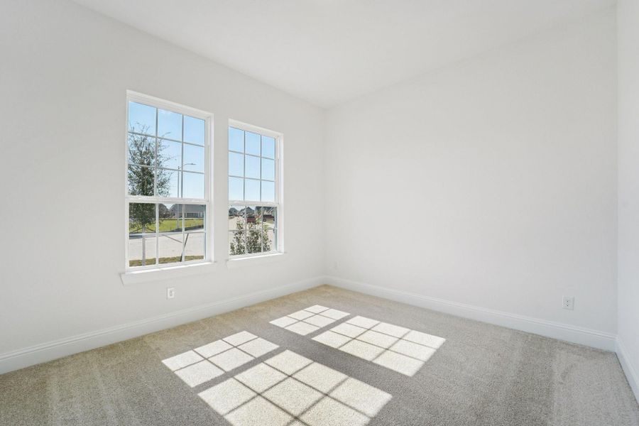 Spacious, unfurnished interior of a new home in Meridiana 70', Manvel (Image 36).