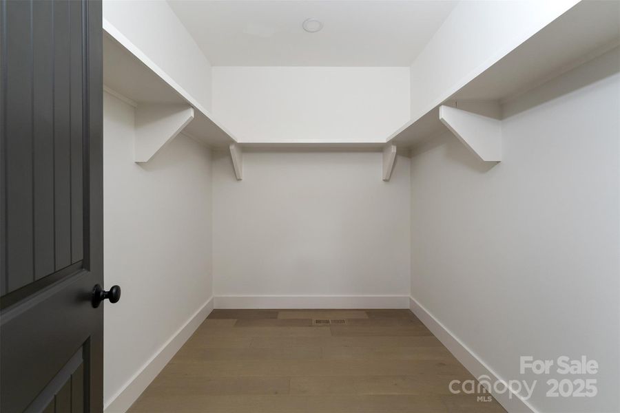 Spacious, unfurnished interior of a new home in , Hendersonville (Image 35).