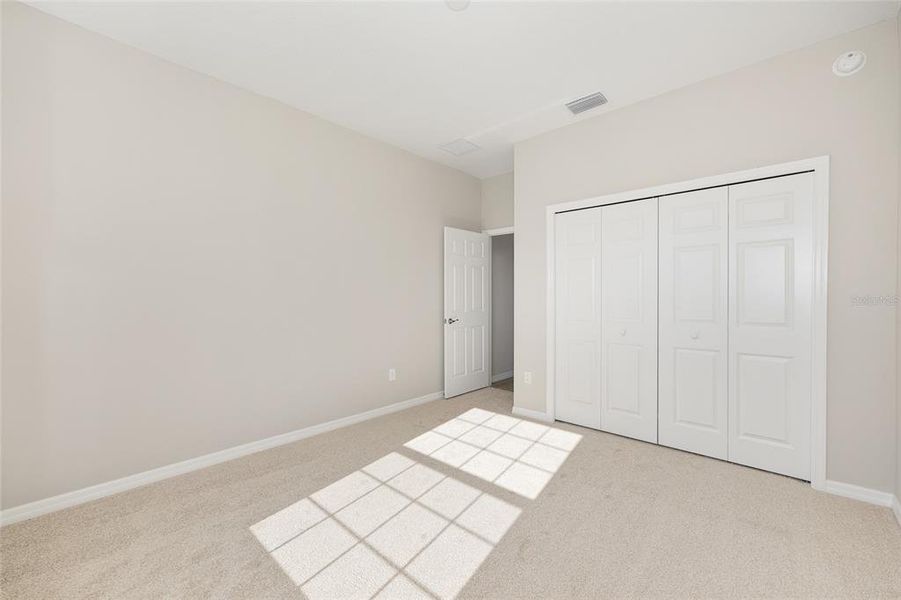 Spacious, unfurnished interior of a new home in Evergreen Estates, Ocala (Image 47).