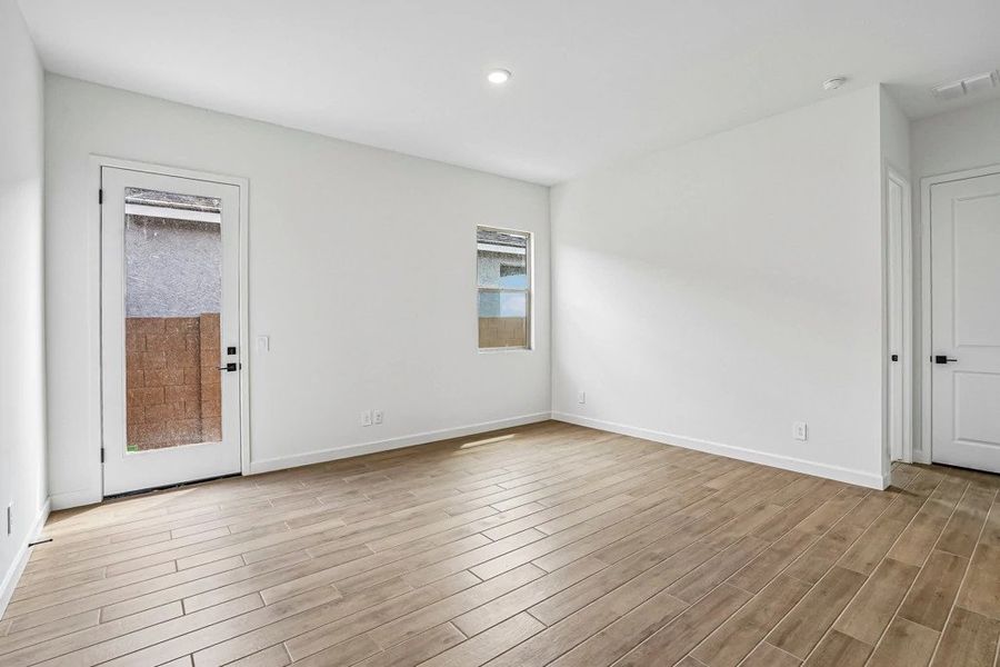 Representative images and renderings are for illustrative purposes. Actual structural options and design finishes of home may vary. Representative images and renderings are for illustrative purposes. Actual structural options and design finishes of home may vary.