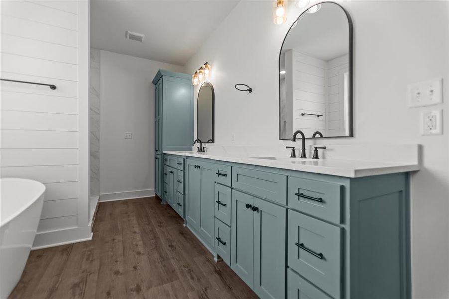 Furnished interior view inside a new home in , Lindale (Image 14).