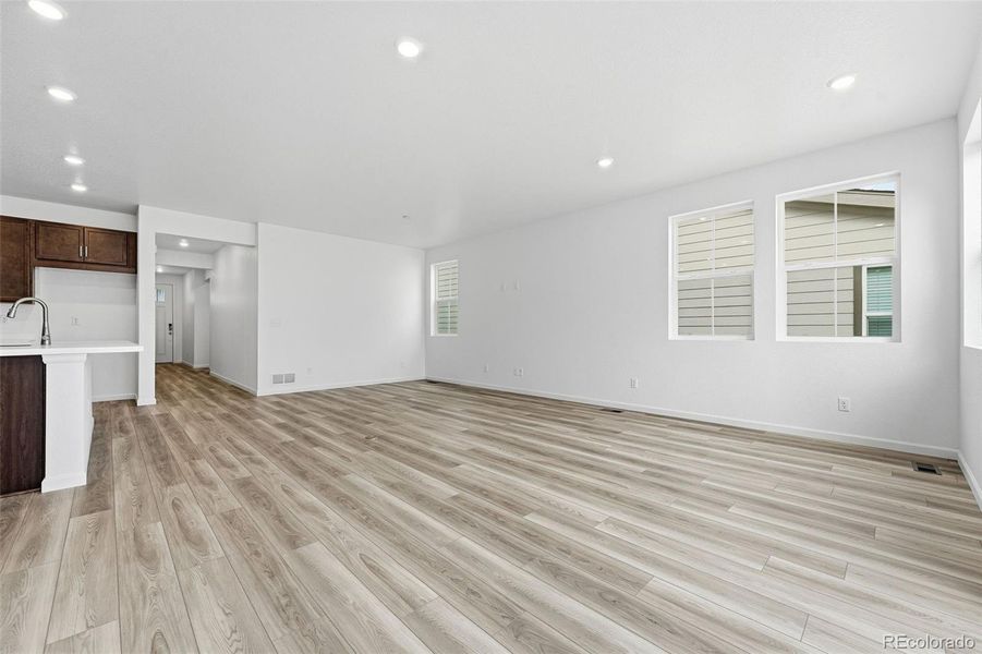 3384 N Duquesne Way - Ready Now