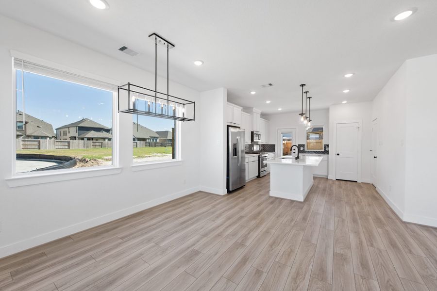 Image 41 of a home in Sienna.