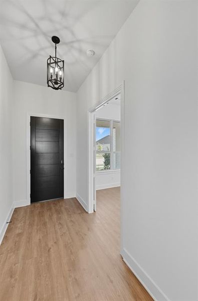 Spacious, unfurnished interior of a new home in Ridge Crossing, Waxahachie (Image 16). Spacious, unfurnished interior of a new home in Ridge Crossing, Waxahachie (Image 16).