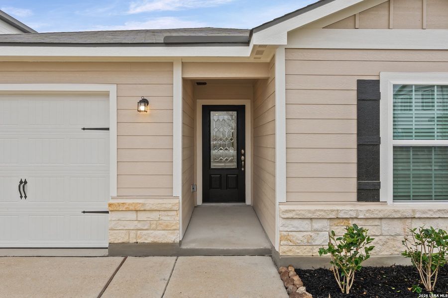 Exterior details and patio area of a home in , San Antonio (Image 3). Exterior details and patio area of a home in , San Antonio (Image 3).