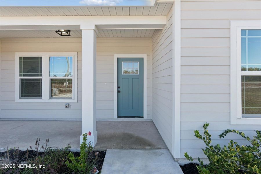 Exterior details and patio area of a home in , Sanderson (Image 3).