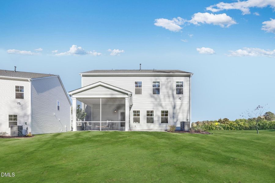 SUN_Everlee_Pic_MayflowerIII_Back_1of3