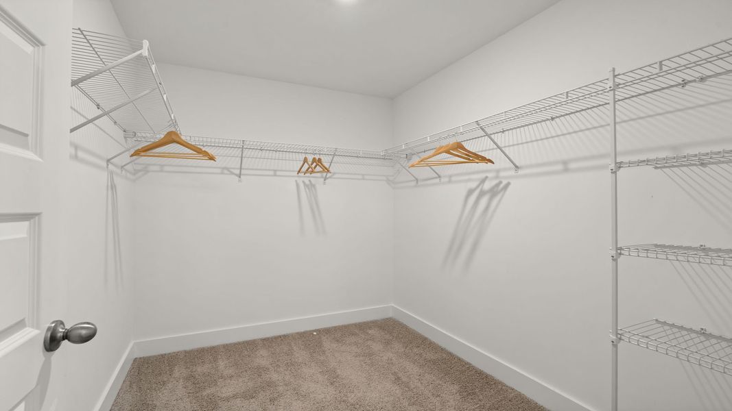Representative unfurnished interior of a home built from the Cabral by D.R. Horton in The Pines at New Hampstead, Savannah (Image 22).