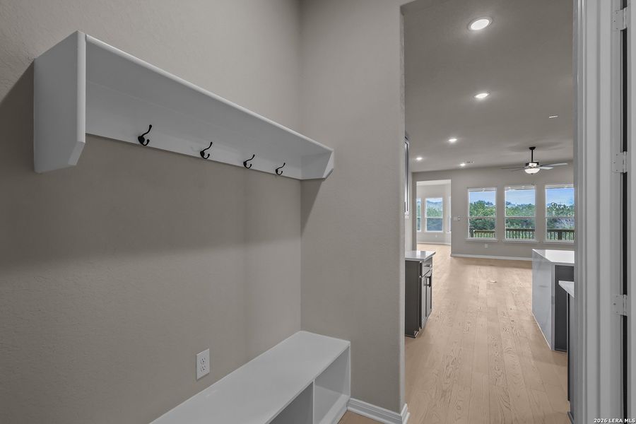 Furnished interior view inside a new home in Homestead, Schertz (Image 9).