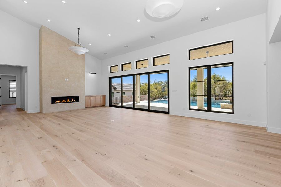 Spacious, unfurnished interior of a new home in , Georgetown (Image 23).