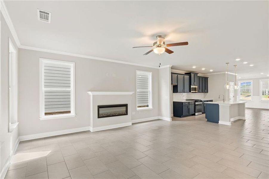 Spacious, unfurnished interior of a new home in Cooper's Walk, Loganville (Image 16).