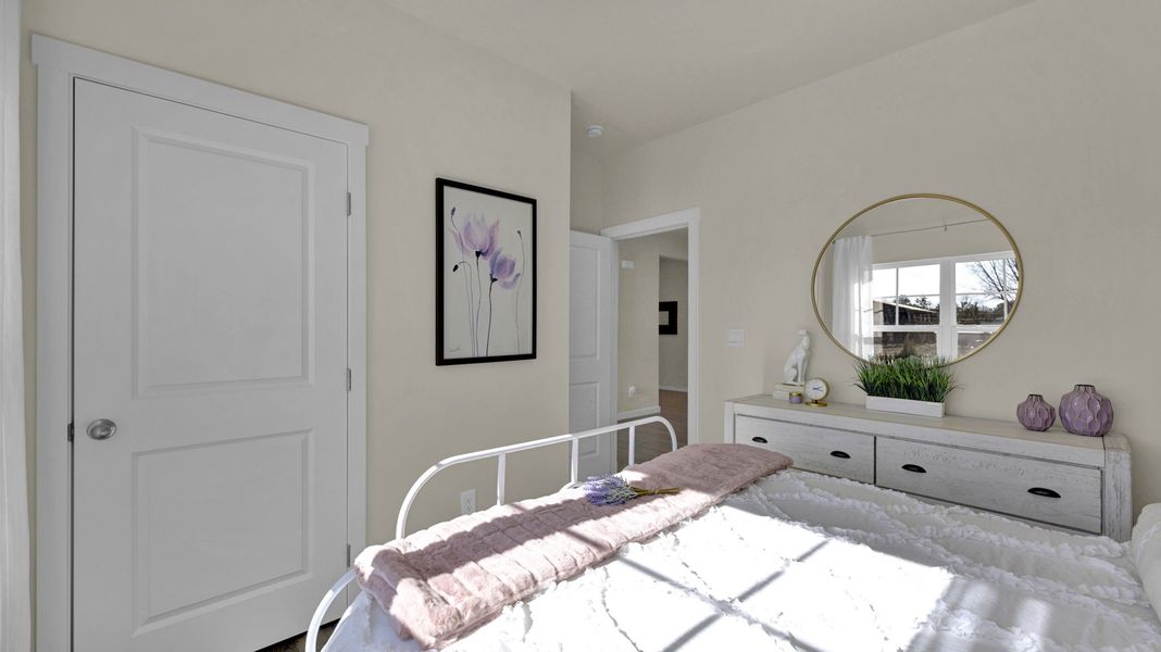 Furnished interior view inside a new home in Fairview Hills, Cleveland (Image 4).