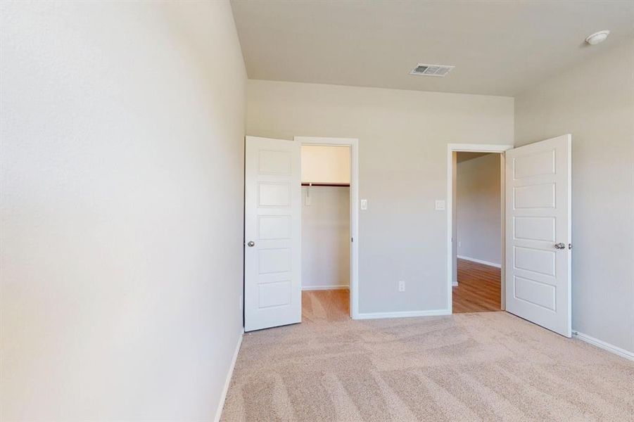 Spacious, unfurnished interior of a new home in Prairie Ridge at Goodland, Venus (Image 19). Spacious, unfurnished interior of a new home in Prairie Ridge at Goodland, Venus (Image 19).