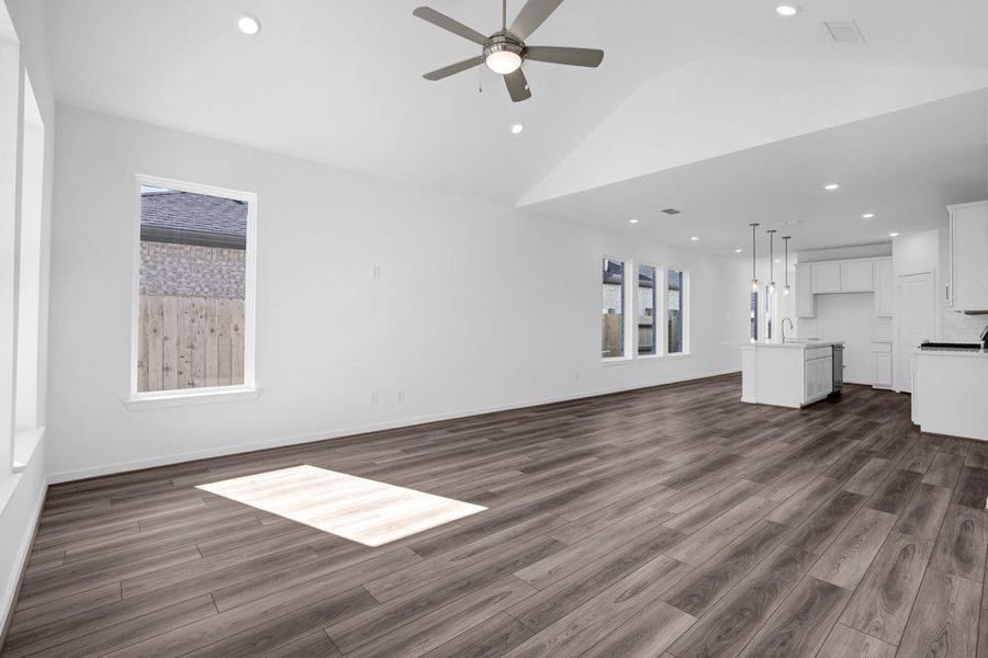 22122 Strathfield Circle ~ Ready Now 22122 Strathfield Circle ~ Ready Now