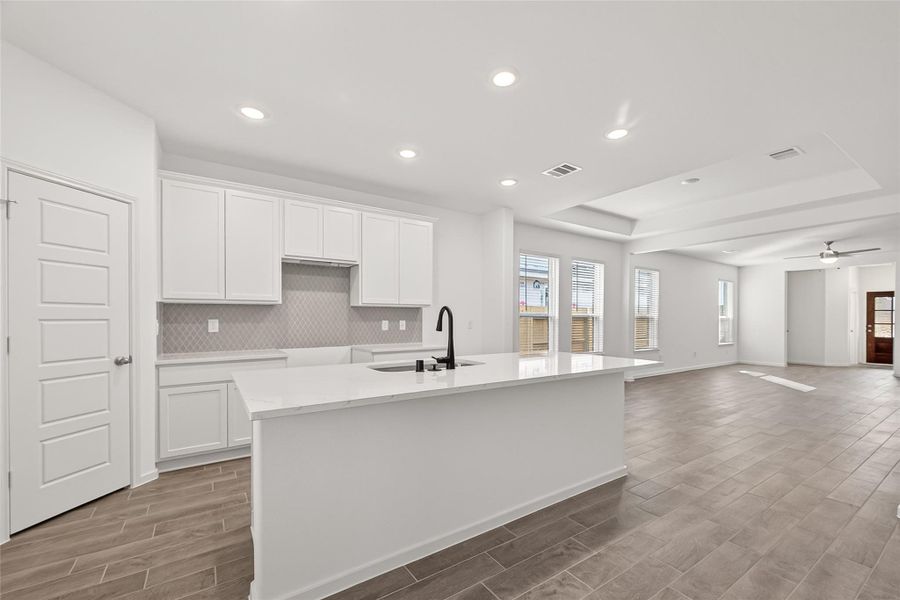 Furnished interior view inside a new home in , Iowa Colony (Image 9).