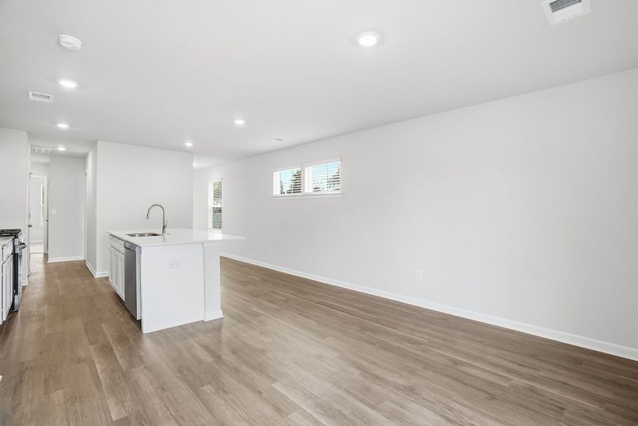 Representative unfurnished interior of a home built from the Juniper B by McGuinn Homes in Hunters Branch, Hopkins (Image 35).