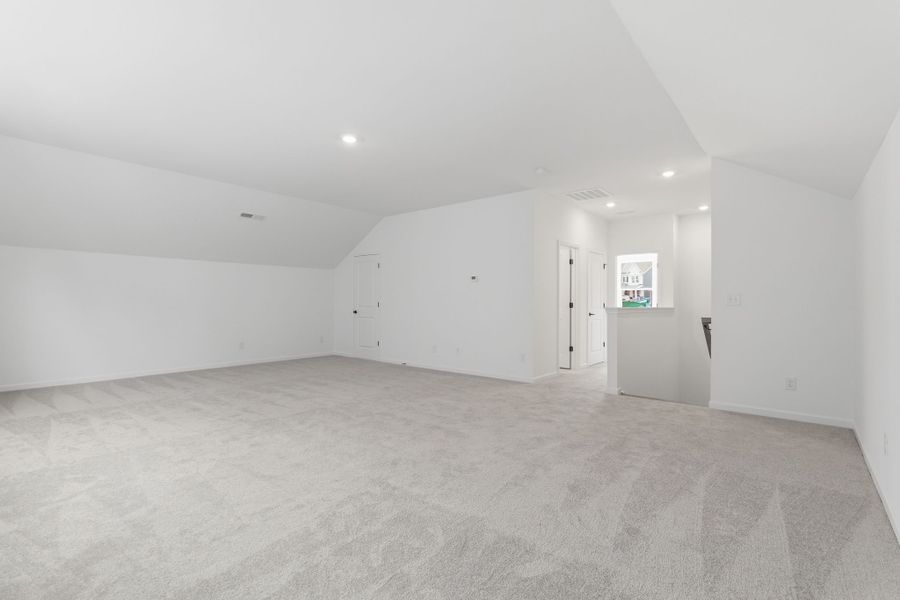 Spacious, unfurnished interior of a new home in River Falls, Tega Cay (Image 16).