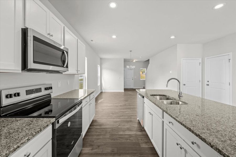 Aberdeen, NC New Home.  - Slide 4