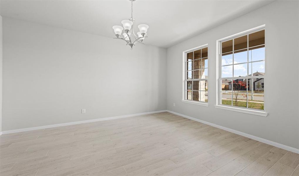 Elegant dining room (*Photo not of actual home and used for illustration purposes only.)