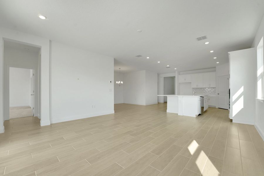 4br New Home in Apopka, FL.  - Slide 19