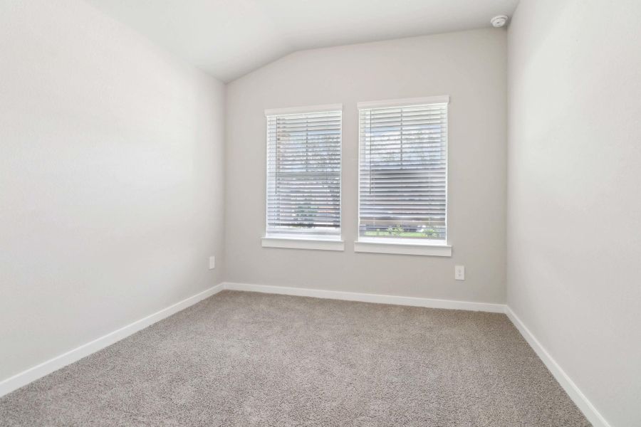 Spacious, unfurnished interior of a new home in Massey Oaks - Premier Series, Pearland (Image 34).