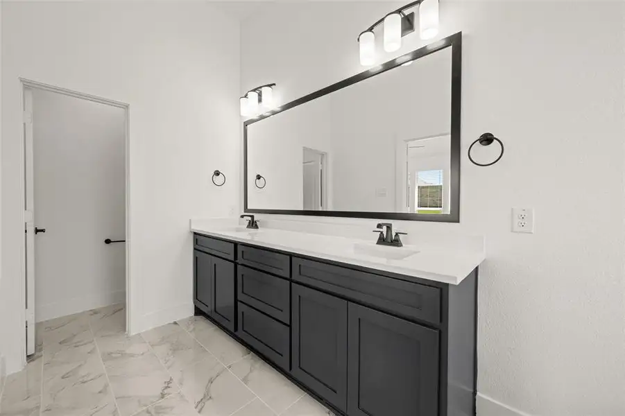 1810 Briarwood- Primary Suite-3 1810 Briarwood- Primary Suite-3