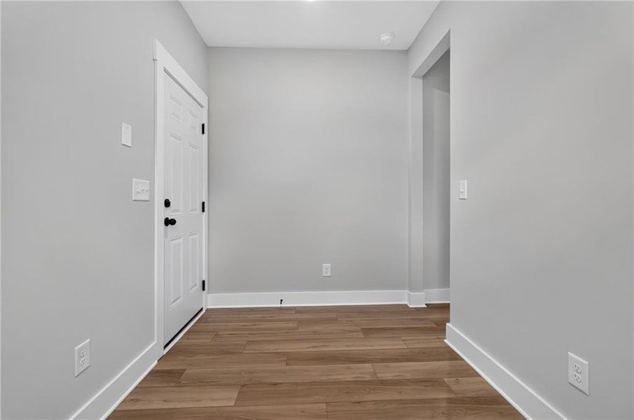 Spacious, unfurnished interior of a new home in , Loganville (Image 49). Spacious, unfurnished interior of a new home in , Loganville (Image 49).