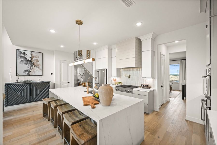 Furnished interior view inside a new home in Jubilee 45' 70', Hockley (Image 5).