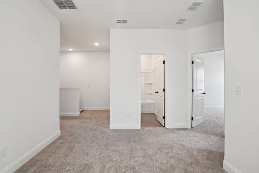 Spacious, unfurnished interior of a new home in Promenade at Clari Park, Murfreesboro (Image 17). Spacious, unfurnished interior of a new home in Promenade at Clari Park, Murfreesboro (Image 17).