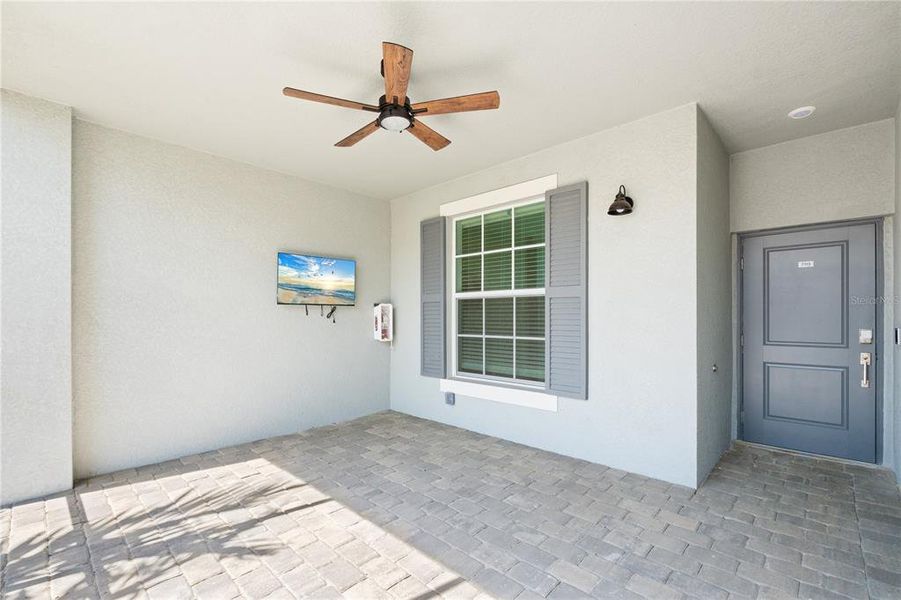 Exterior details and patio area of a home in Calusa Country Club, Lakewood Ranch (Image 40).