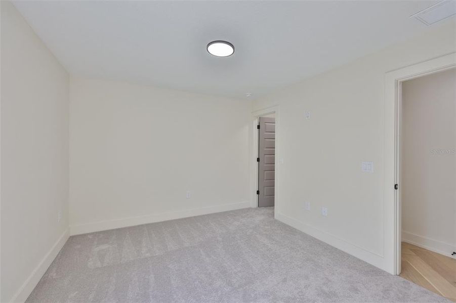 Spacious, unfurnished interior of a new home in , Tampa (Image 55). Spacious, unfurnished interior of a new home in , Tampa (Image 55).