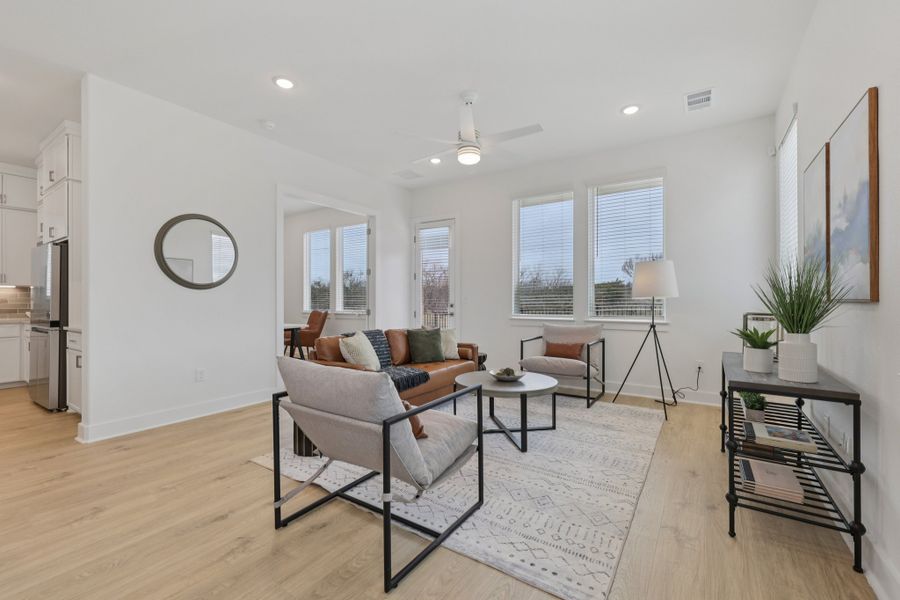 Furnished interior view inside a new home in Foxfield, Austin (Image 8).