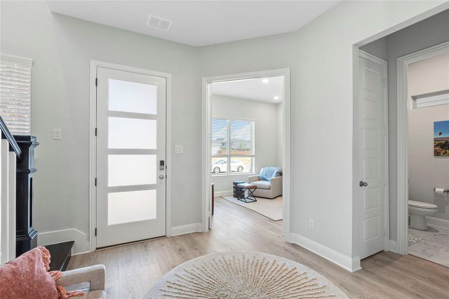 Furnished interior view inside a new home in Bayside, Rowlett (Image 27).
