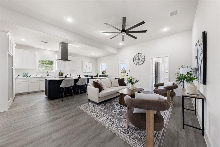 Furnished interior view inside a new home in , Gun Barrel City (Image 8).