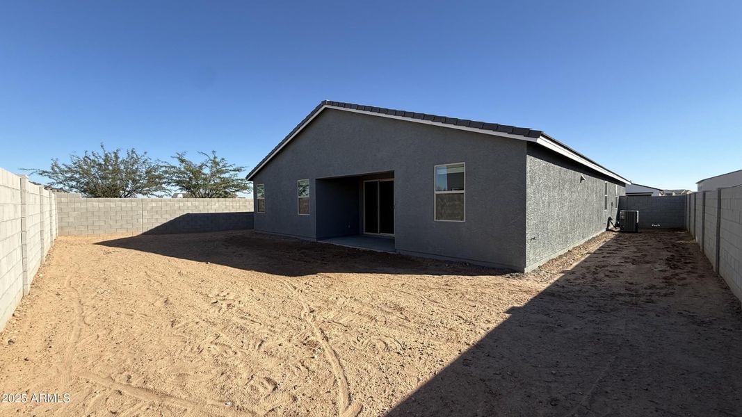 023 - Large Corner Lot 023 - Large Corner Lot