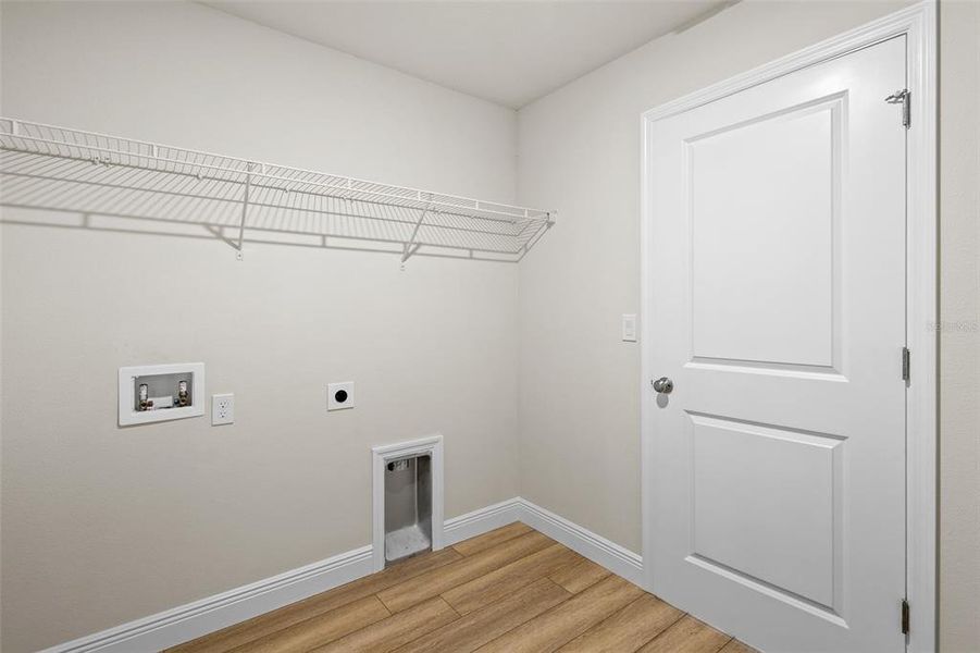 Spacious, unfurnished interior of a new home in SummerCrest, Ocala (Image 35).