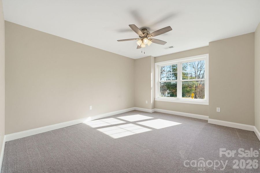 Another spacious secondary bedroom with great natural light. Another spacious secondary bedroom with great natural light.