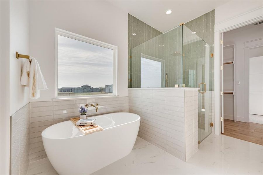 Furnished interior view inside a new home in , Rockwall (Image 5).