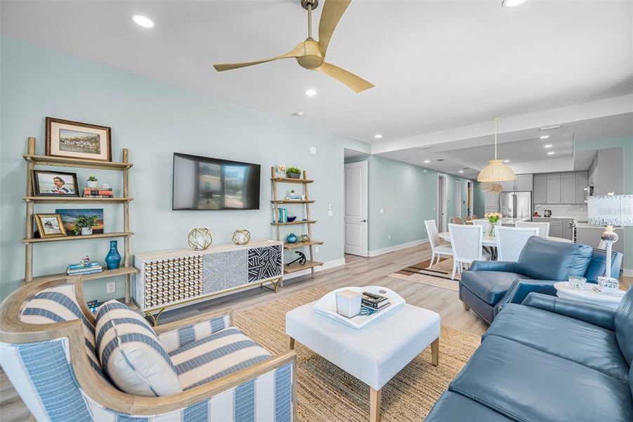 Furnished interior view inside a new home in , Madeira Beach (Image 7).