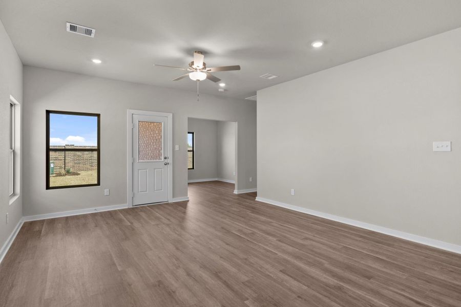 Spacious, unfurnished interior of a new home in Cypress Green, Hockley (Image 28).