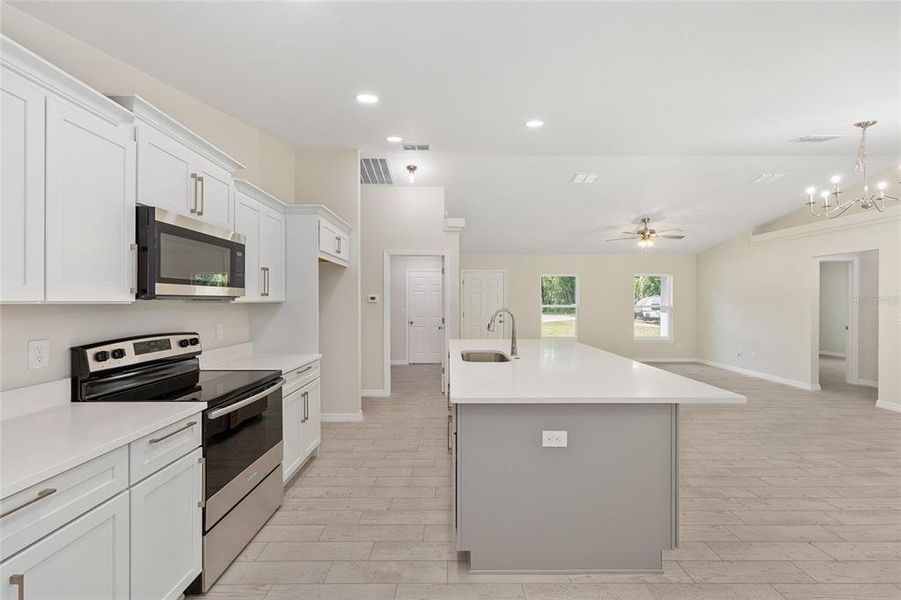 Furnished interior view inside a new home in , Ocala (Image 10).
