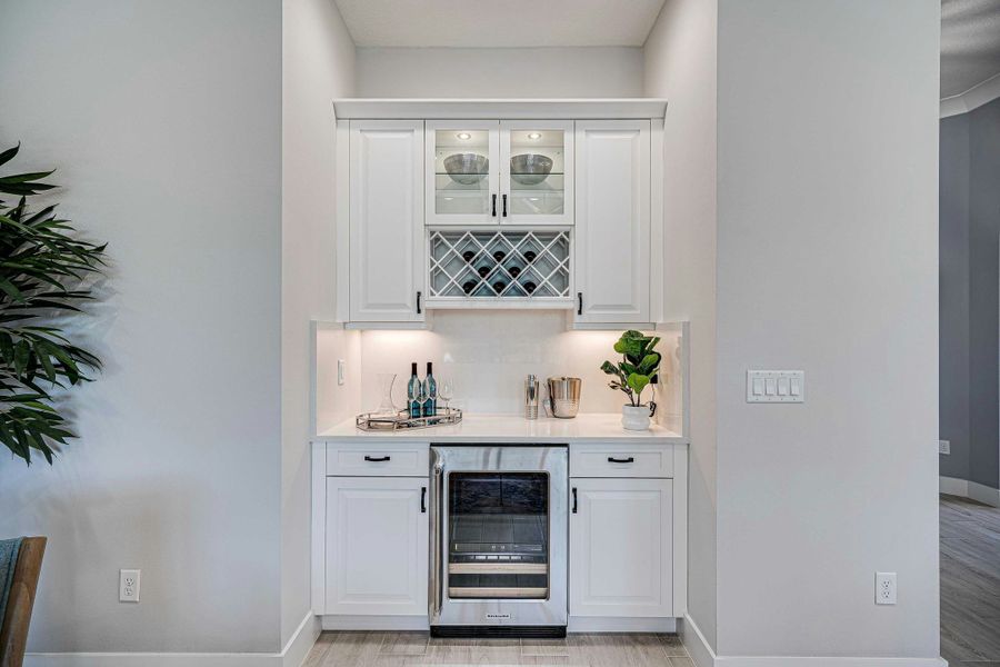Furnished interior view inside a new home in Lucaya Pointe, Vero Beach (Image 34).