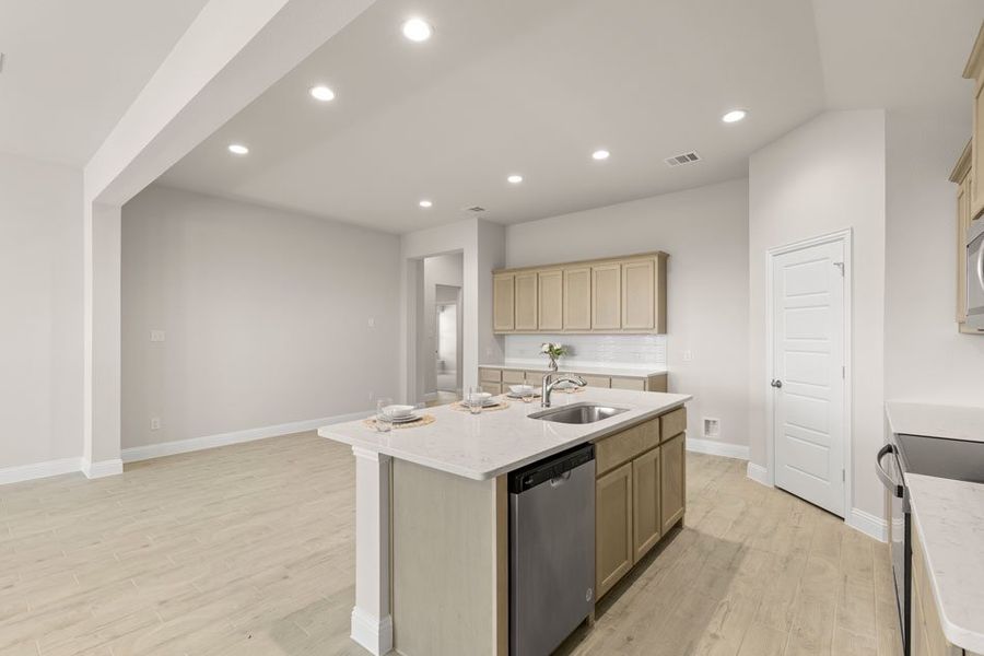 Representative exterior photo of a completed home built from the Cambridge by Impression Homes in Timberbrook, Justin, TX (Image 8). Representative exterior photo of a completed home built from the Cambridge by Impression Homes in Timberbrook, Justin, TX (Image 8).