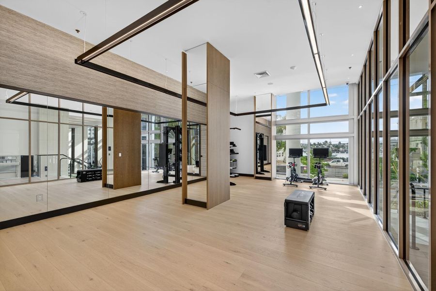 Community amenities in Selene Oceanfront Residences, Fort Lauderdale (Image 55).