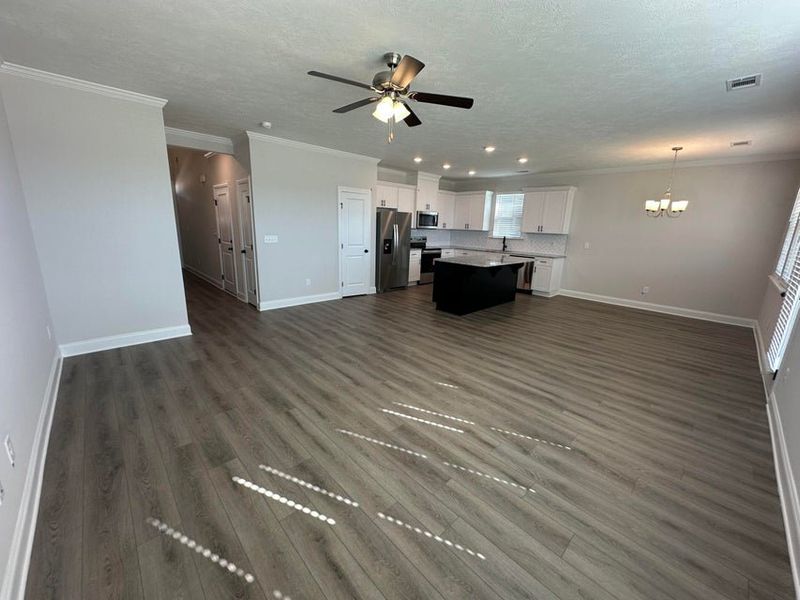 Spacious, unfurnished interior of a new home in Windsor, North Augusta (Image 12).
