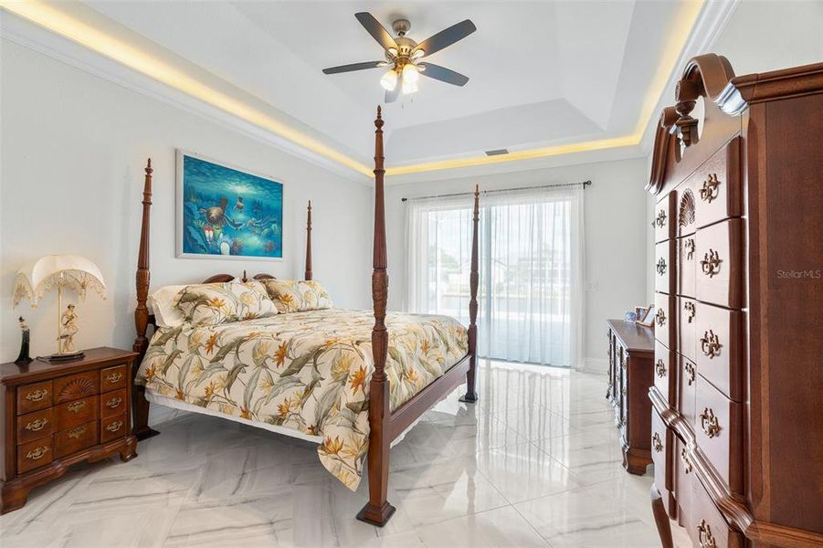 Furnished interior view inside a new home in , Port Charlotte (Image 9).